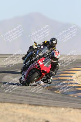 media/Jan-09-2025-Racers Edge (Thu) [[9e316ffd38]]/3-B Group/Session 4 (Turn 12 The Slide)/